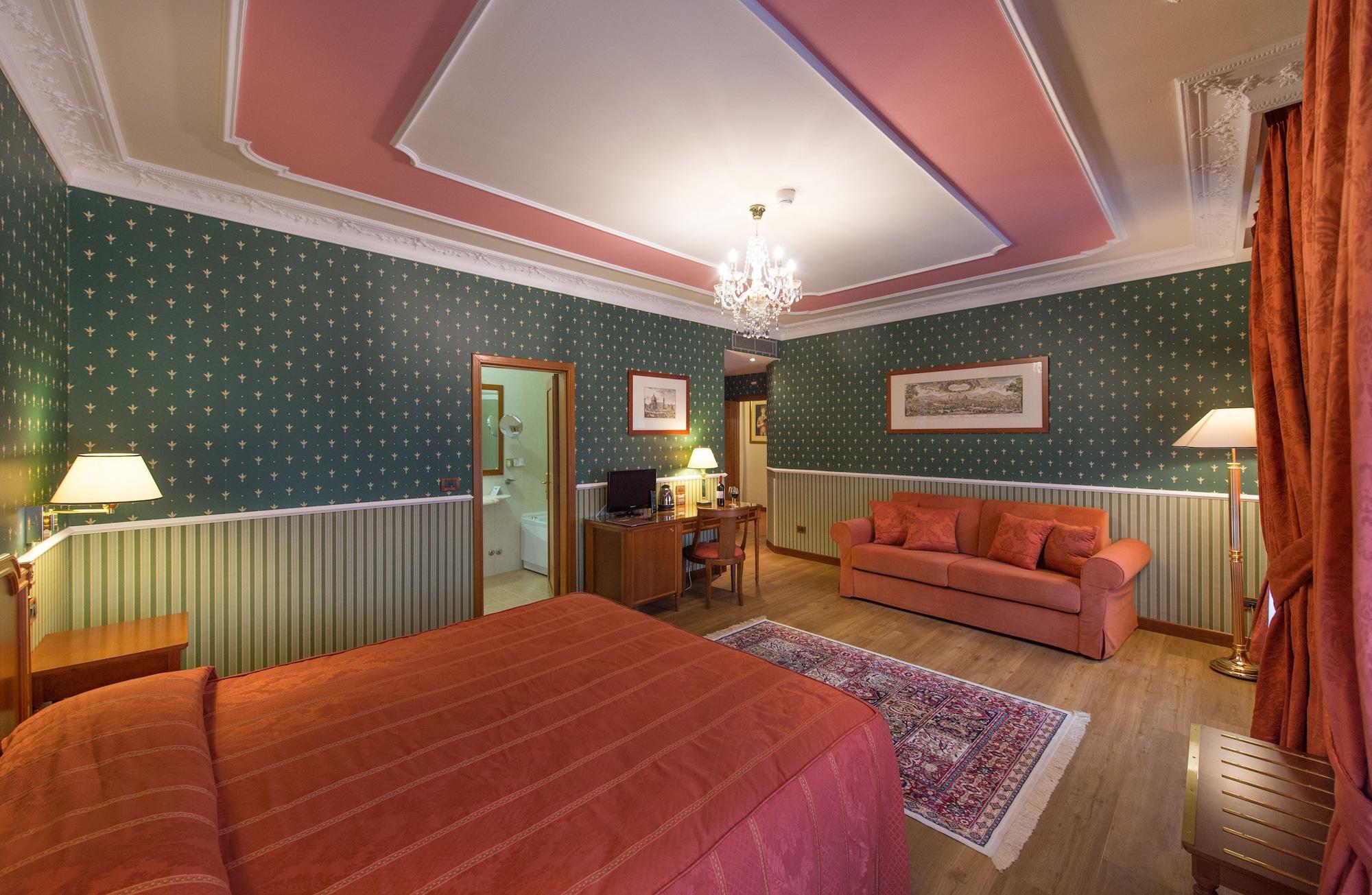 Strozzi Palace Hotel Флоренция Екстериор снимка