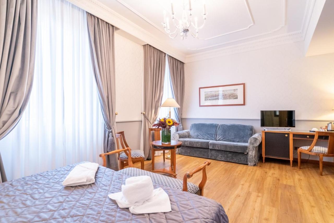 Strozzi Palace Hotel Флоренция Екстериор снимка